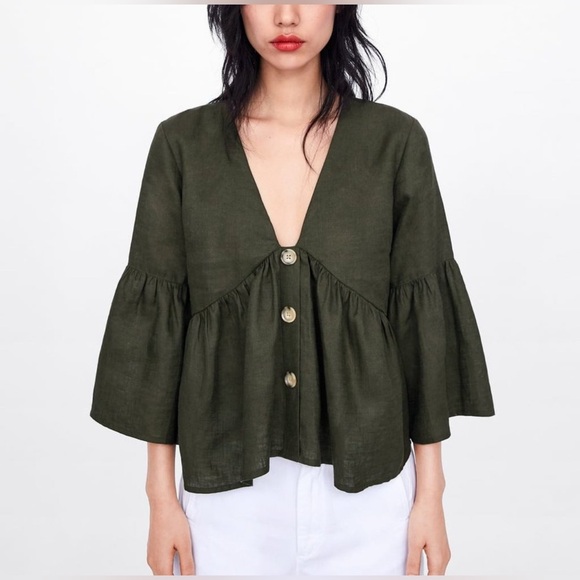 Tops - Zara Ruffle Blouse size Medium in a the color is unique brown with green tone.🤔